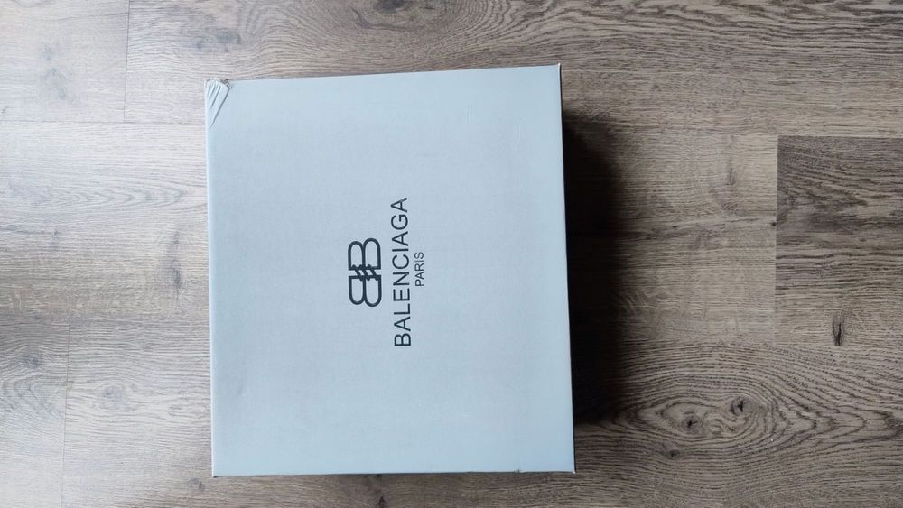 Коробка для кросівок Nike Adidas Puma Vans Asics NewBalance Lacoste