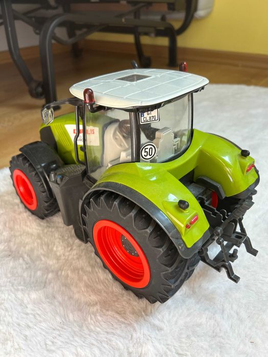 Traktor zdalnie sterowany Claas Axion 870/ Bardzo dobry stan