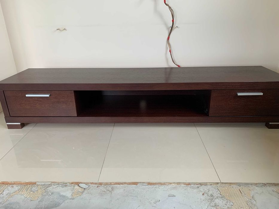 Szafka RTV firmy Paged