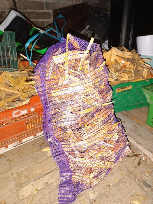 Drzazga szczypka rozpałka smolniak 40 zł worek  (grill,ognisko,kominek