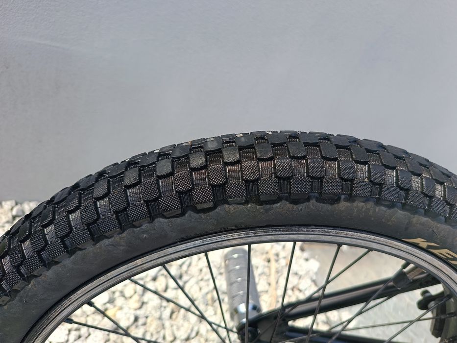 BMX Mongoose Legion L60