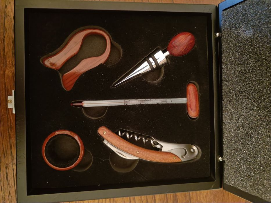 Conjunto para vinho (novo)