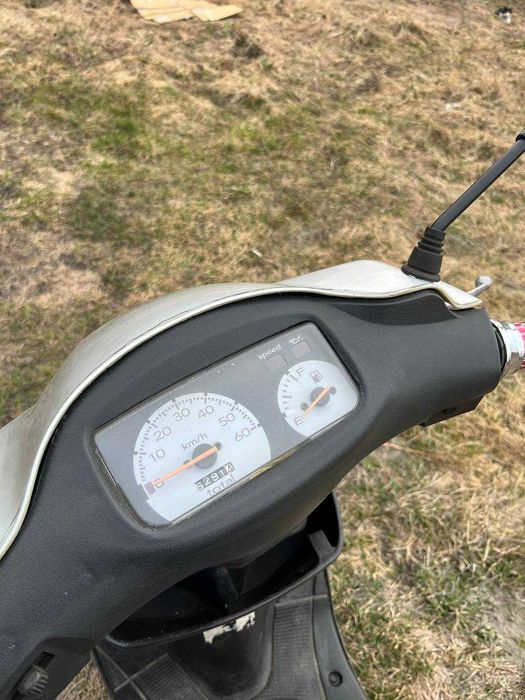Продам скутер Suzuki