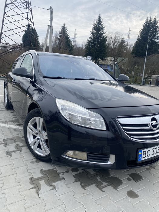 Opel insignia 2010 p