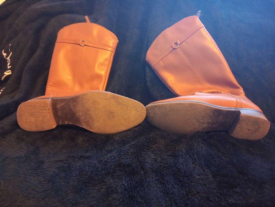 Botas de Senhora em pele Cortefiel tamanho 39