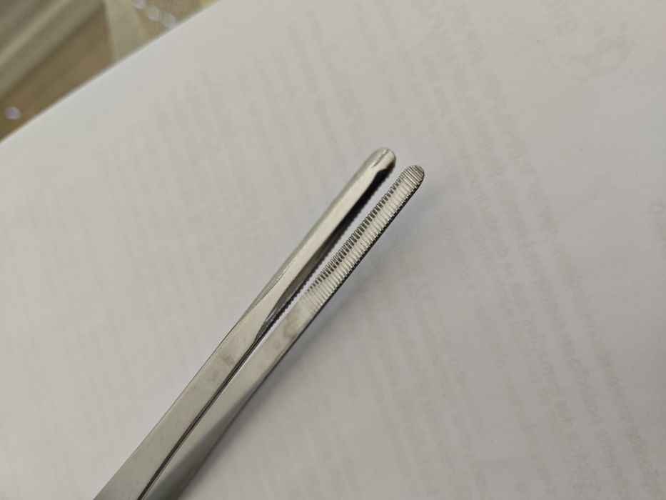 Pinça em aço inoxidável para cozinha