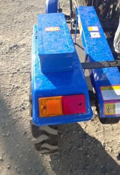 Трактор KENTAVR 160B