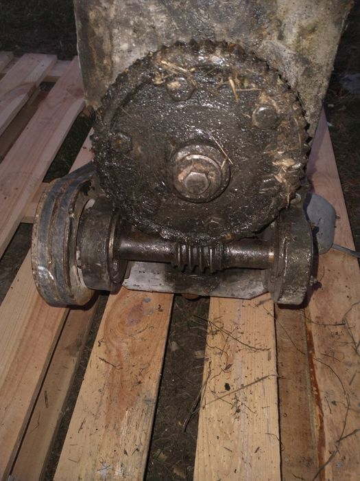 Fotowoltaika Tracker śruba trapezowa