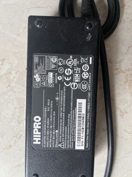 oryginalny zasilacz HIPRO do laptopa