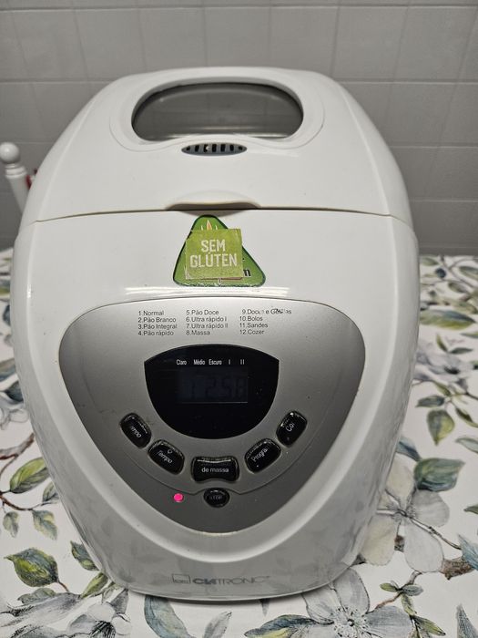 Bread Maker64586158957569121