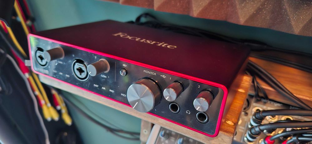 Focusrite Scarlett 8i6 3rd Gen — Imaculada