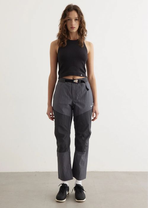 Жіночі спортивні штани карго Nike ISPA оригінал!