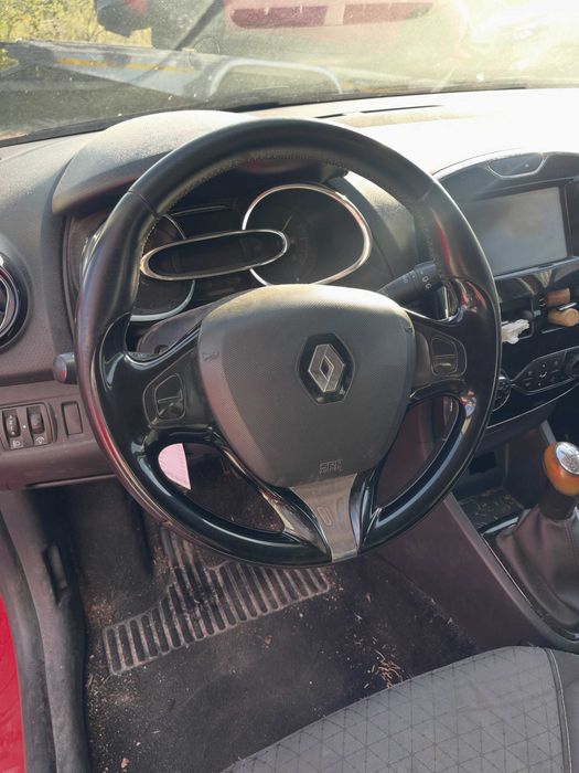 RENAULT CLIO IV CARRINHA 2013 PARA PEÇAS