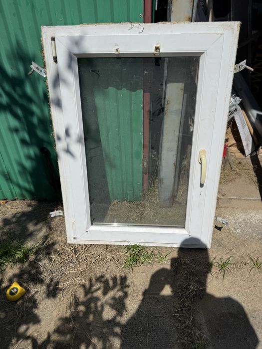 Okno plastikowe 150 x 150 kolor antracyt jak nowe