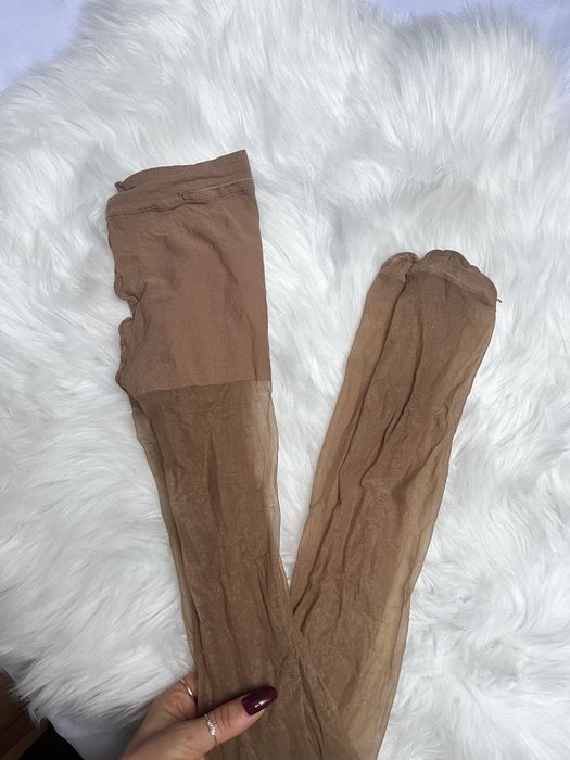 Rajstopy z oczkiem dziurawe rajstopy