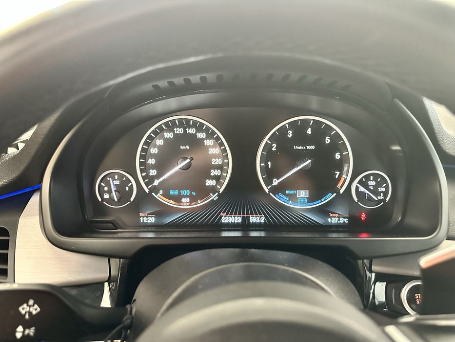 Carro  X5 40e pack M