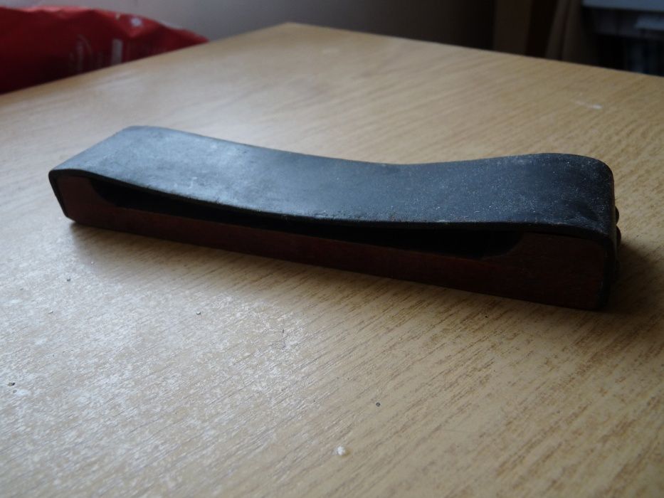 ostrzałka do brzytwy