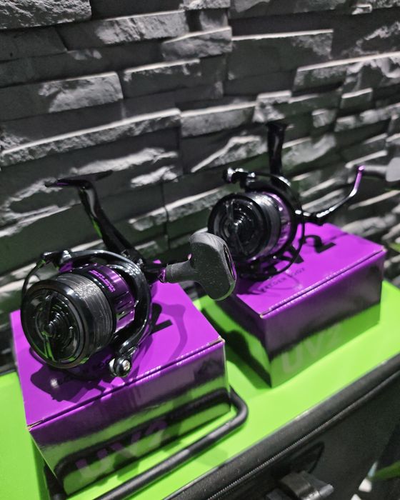 Dwa kołowrotki Mikado UV2 5007 Stan jak nowe