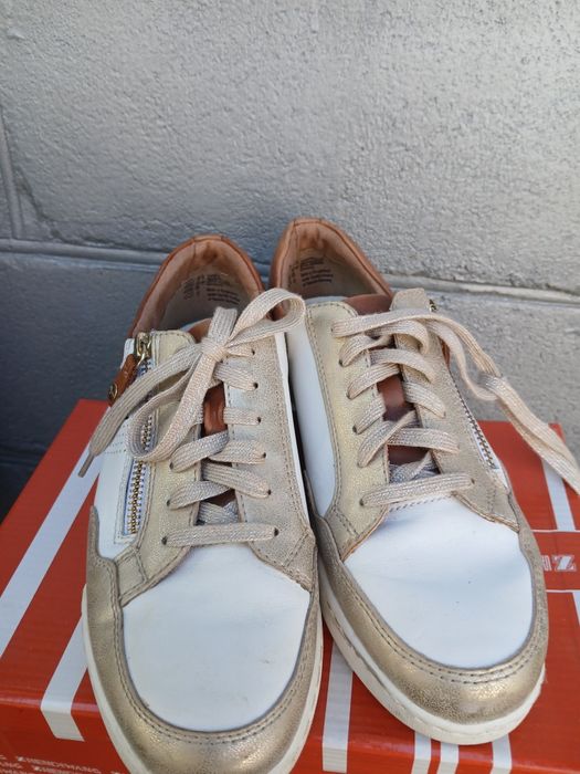 Кроссовки кеды кожа 39 рр