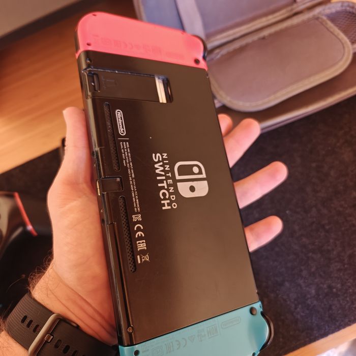 Nintendo Switch + acessórios