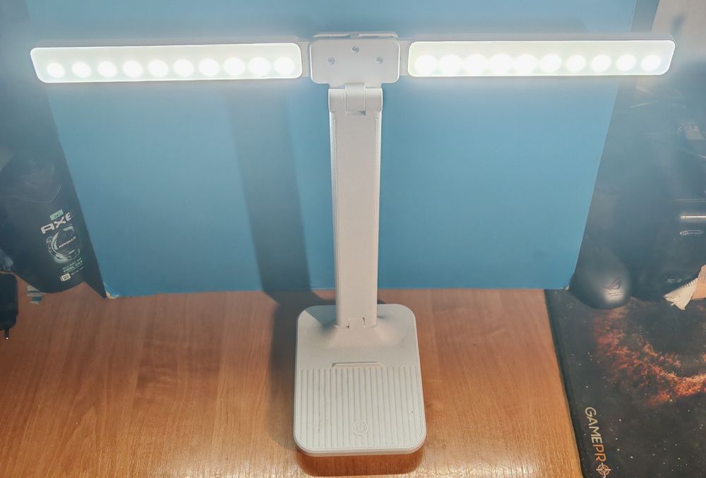 Світлодіодна акумуляторна настільна лампа Taigexin TGX-L7 LED 6W