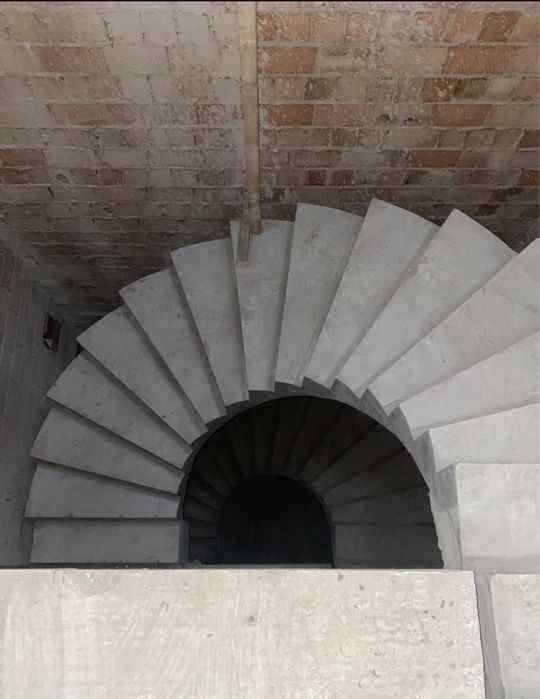 Бетонні сходи, лестница бетоная, ступеньки, майстер по сходам,бетон