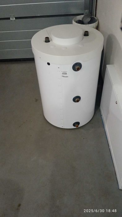 Zbiornik zasobnik bojler ciepłej wody VIESSMANN Vitocell 100-W 100litrów VC-W100 CUG 100L