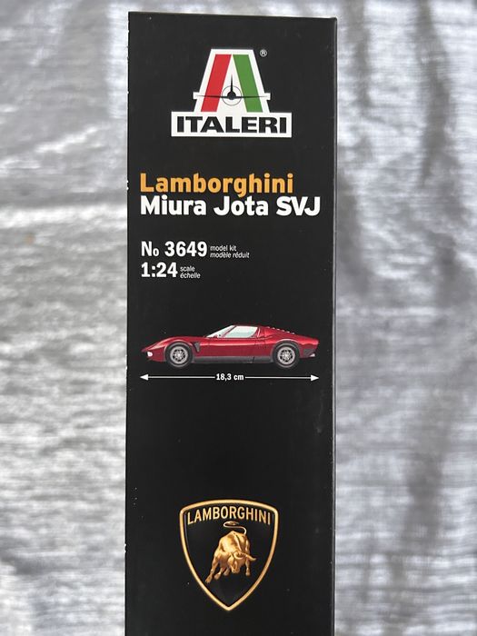 Samochód Lamborghini Miura SVJ model Italieri 3649