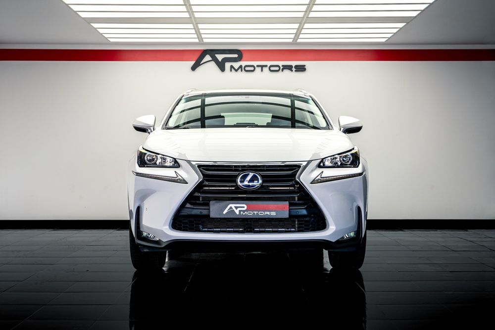 Lexus NX 300h Executive