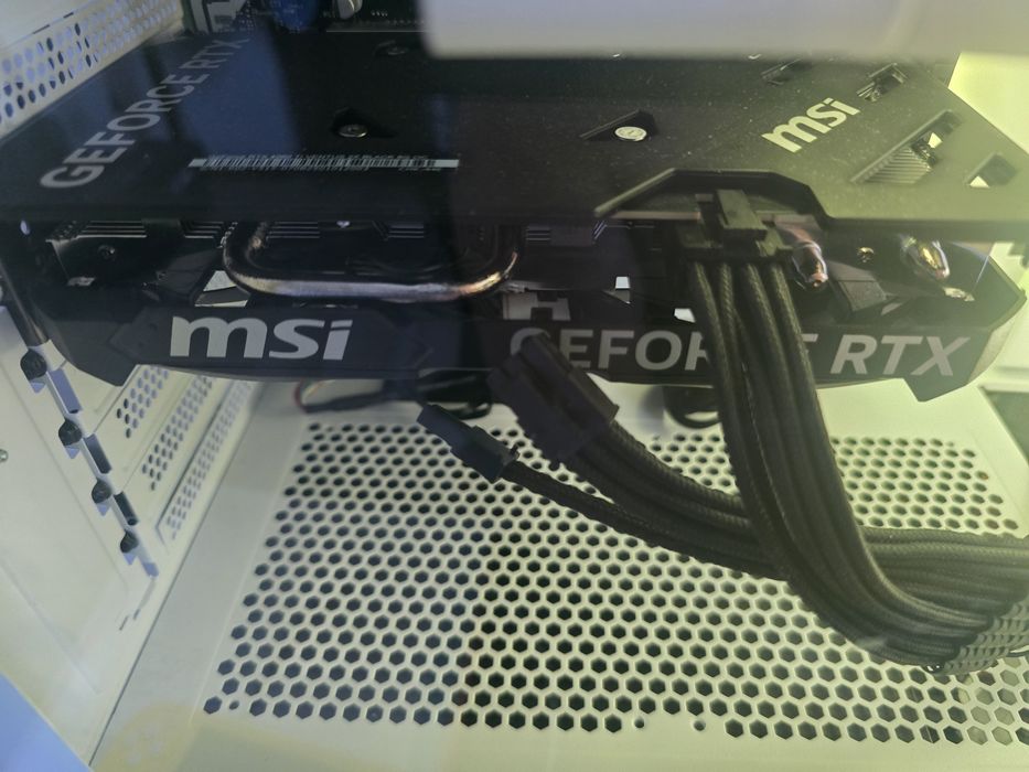 RTX4060TI 8GB MSI nunca aberto ainda com selo
