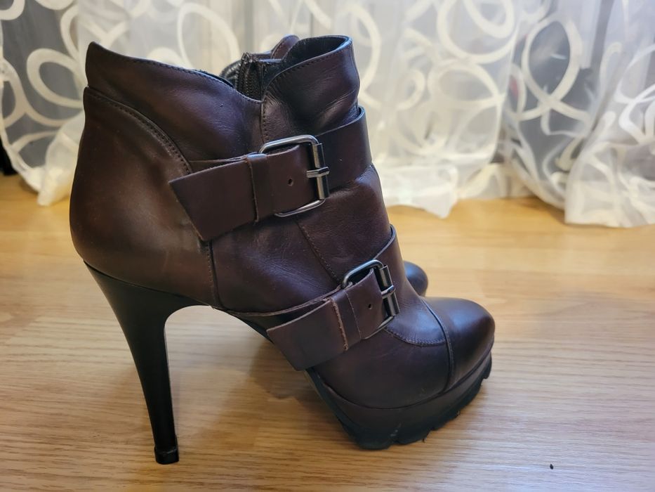 Baldinini черевики 38