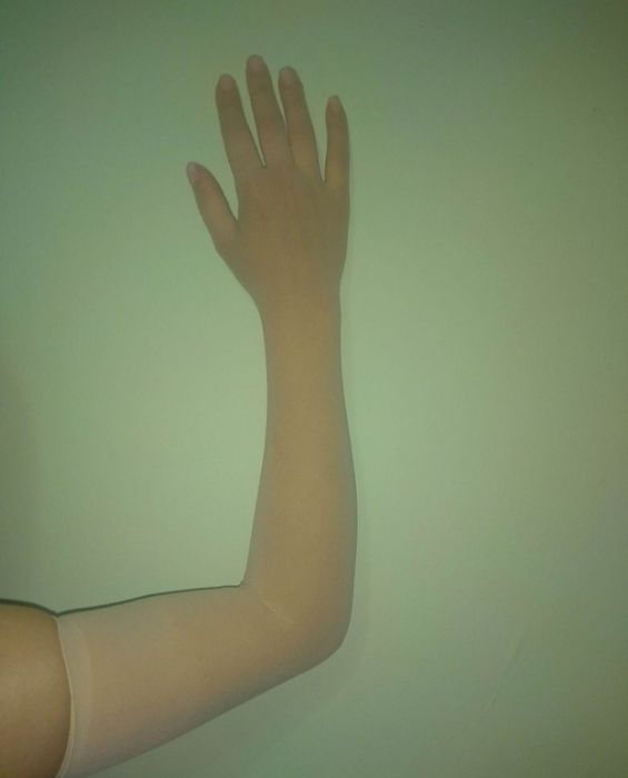 Pończochy, długie rękawiczki nylonowe