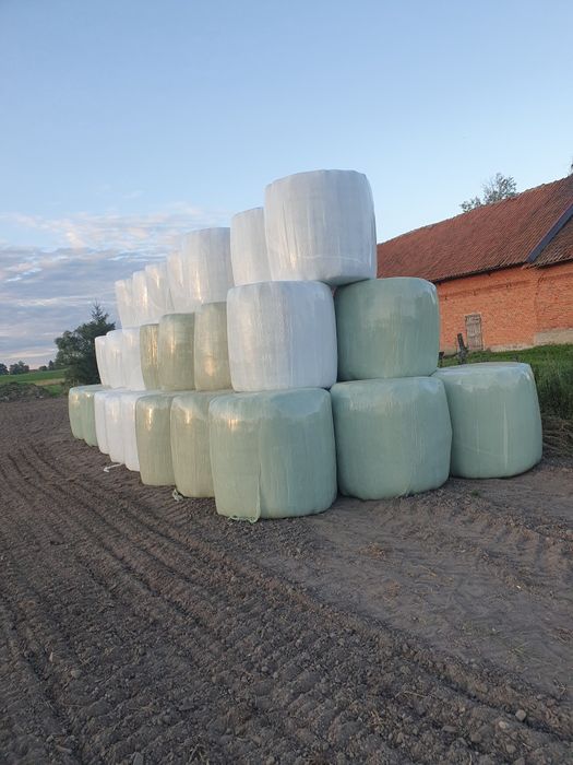 Bele bel baloty siano sianokiszonka nie słoma