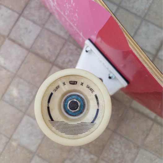 Skate NKX rosa - estilo carver