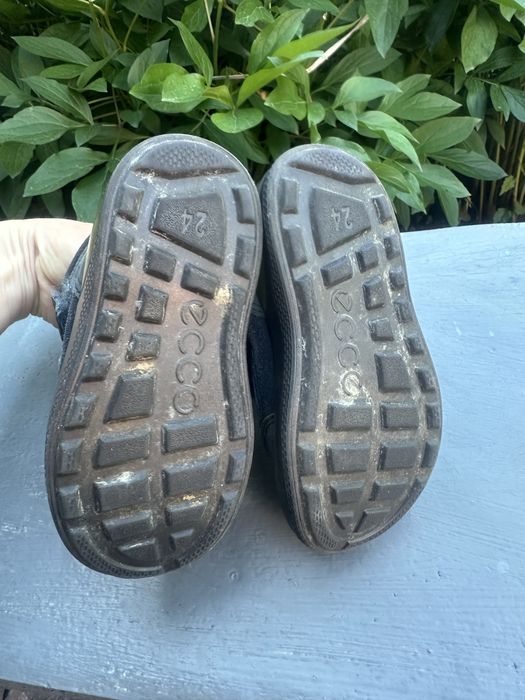 Ботинки Ecco р.24