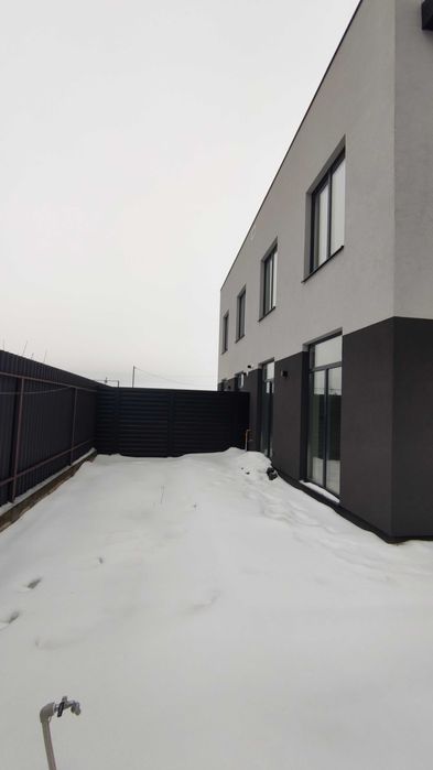 Продам Будинок з ремонтом