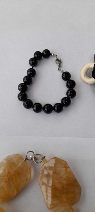 Zestaw 4 bransoletek