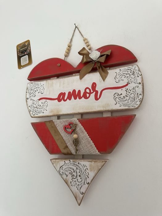 Peça decorativa artesanal-Coração Amor