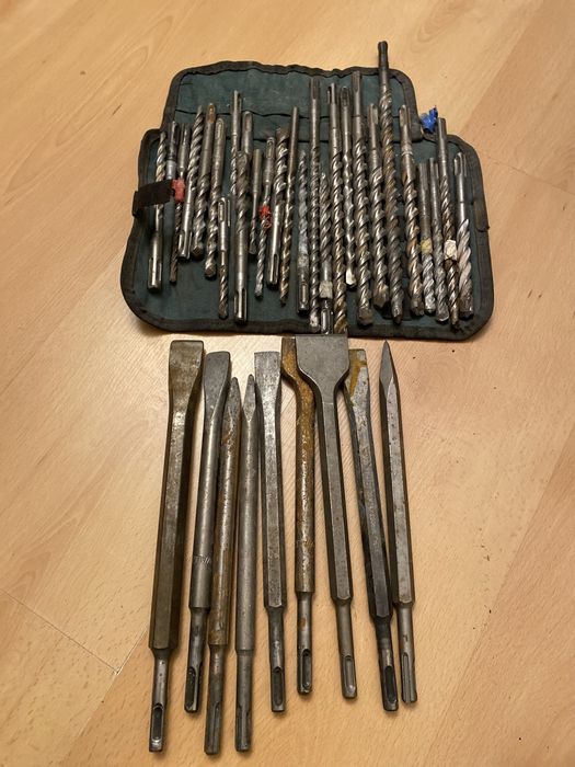 Makita, młotowiertarka DHR241 + baterie, zestaw