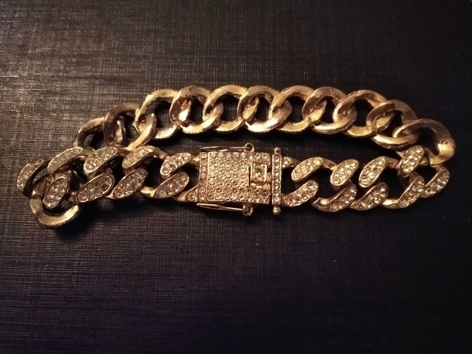 Pulseira muito vistosa