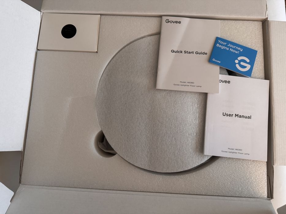 Govee Uplighter H60B0 lampa podłogowa trzy strefy oświetlenia zorza