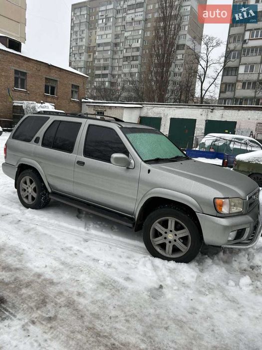 Nissan Pathfinder  R50