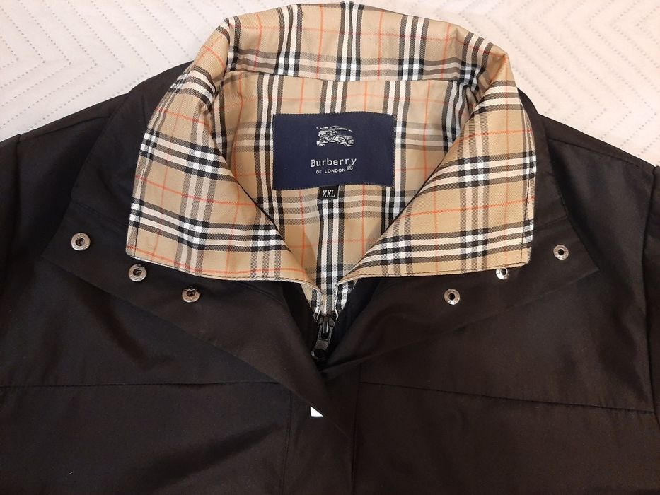 Тренч, плащ, Burberry,ї XXL, маломірить на XL, стан 10 з 10.