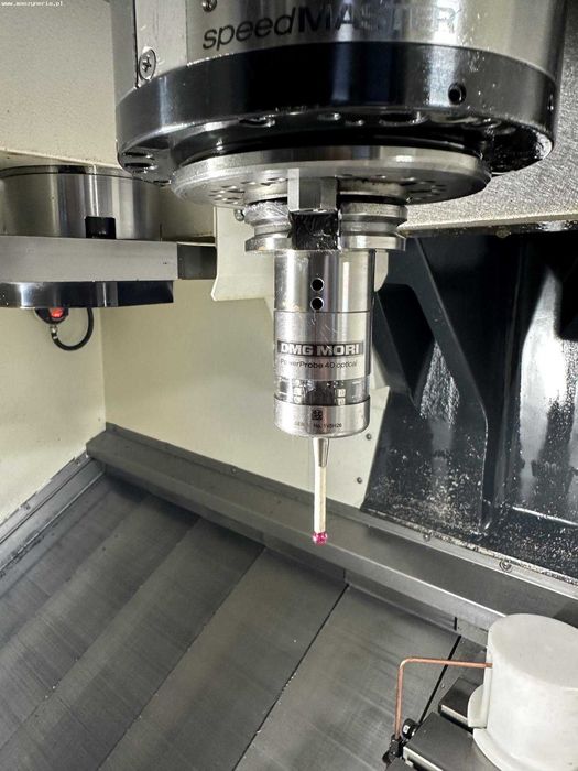 Centrum obróbcze pionowe CNC DMG MORI CMX 1100 V