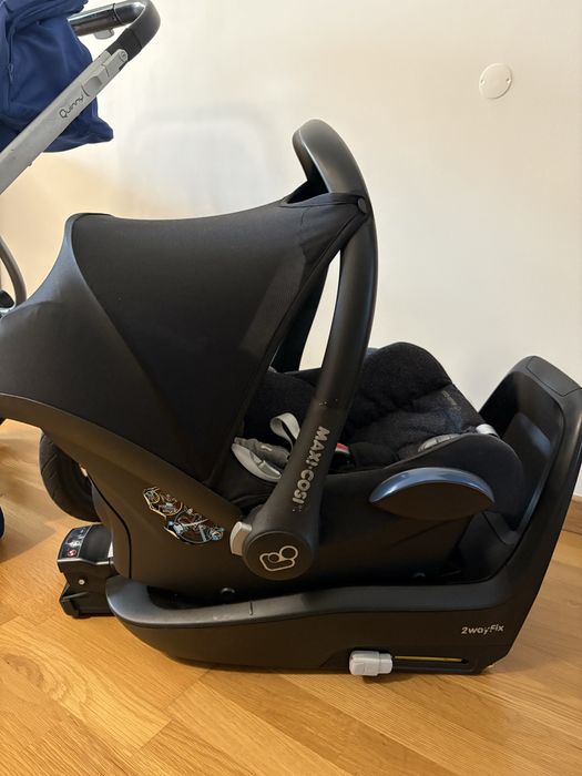 Conjunto ovinho Maxicosy + Cadeira Auto Pearl Smart com isofix