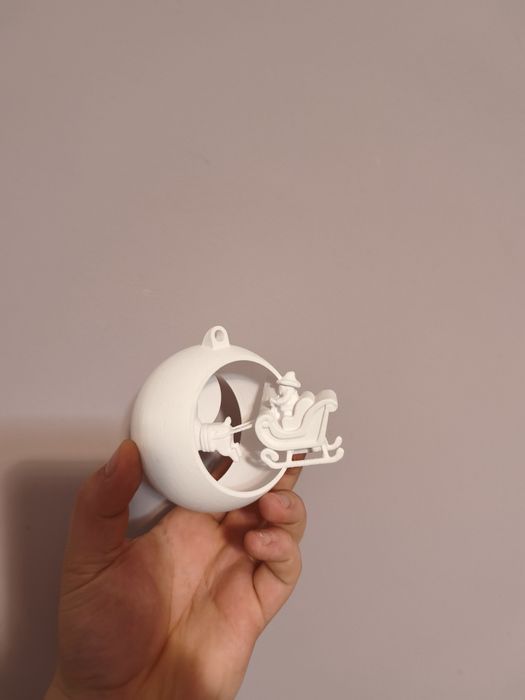 Новорічна прикраса Санта з санями 3D друк PLA