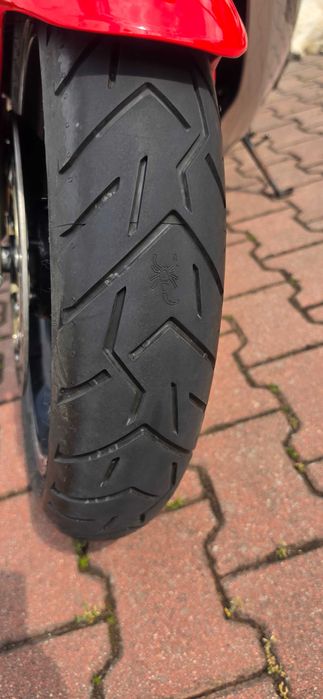 HONDA CBR f4i a2