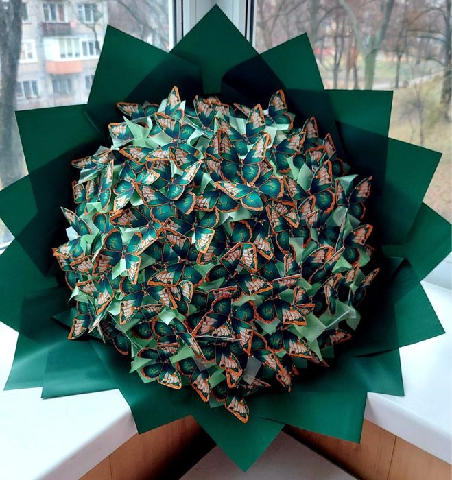 Букет з метеликів / букет с бабочек