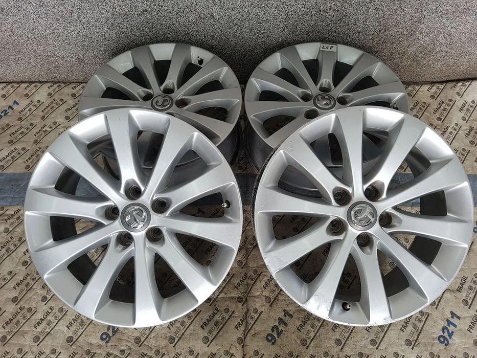 felgi alu oryginał  opel astra h zafira b meriva b 5x110  7jx17 et35
