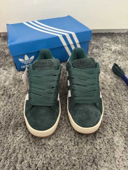 Ténis Adidas Campus verde (42)